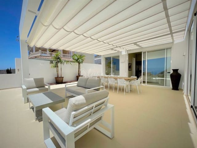 3 soveværelse Villa til salg i Roque del Conde, Adeje med swimmingpool garage - € 1.790.000 (Ref: 10001254)