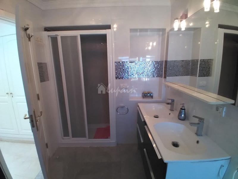 Chalet de 4 habitaciones en Roque del Conde en venta con piscina garaje - 995.000 € (Ref: 10001257)