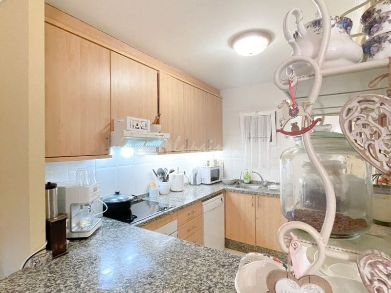 1 slaapkamer Appartement te koop in Torviscas met zwembad garage - € 320.000 (Ref: 10001261)