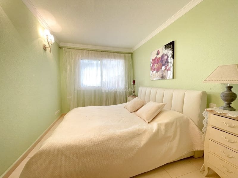 1 slaapkamer Appartement te koop in Torviscas met zwembad garage - € 320.000 (Ref: 10001261)