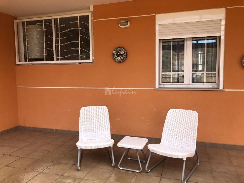 4 Zimmer Haus zu verkaufen in Los Cristianos mit Pool Garage - 750.000 € (Ref: 10001263)