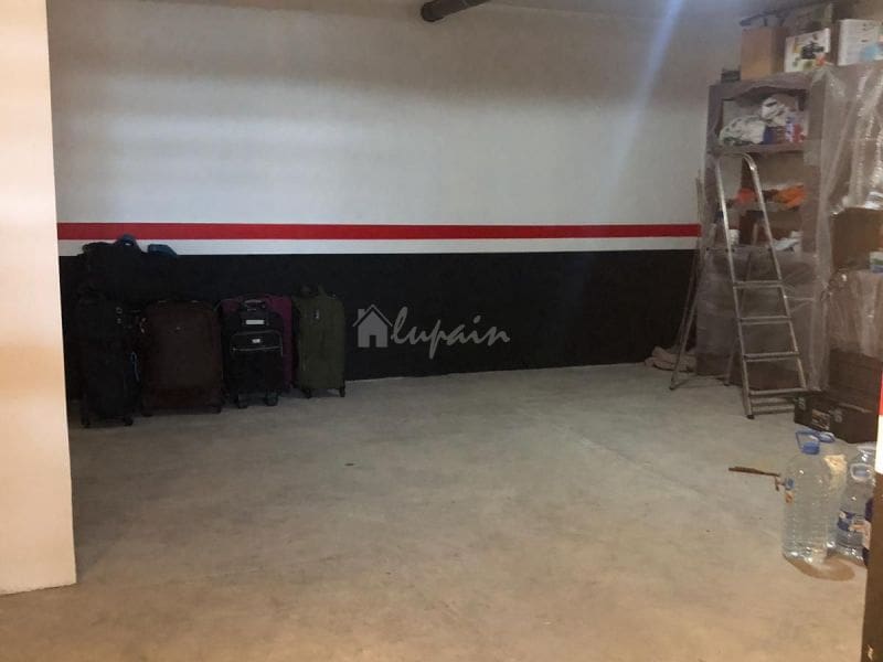 4 Zimmer Haus zu verkaufen in Los Cristianos mit Pool Garage - 750.000 € (Ref: 10001263)