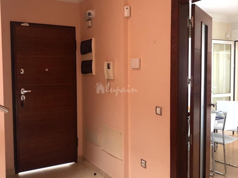 4 Zimmer Haus zu verkaufen in Los Cristianos mit Pool Garage - 750.000 € (Ref: 10001263)
