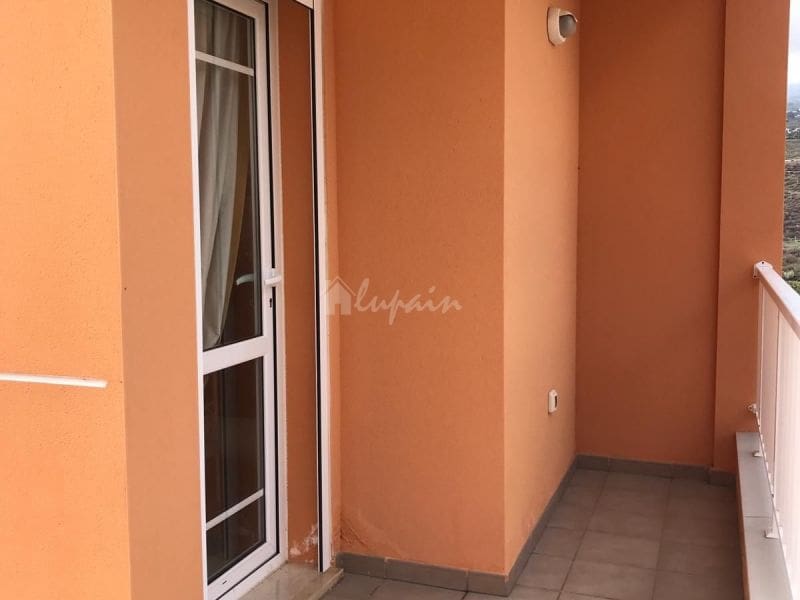 4 Zimmer Haus zu verkaufen in Los Cristianos mit Pool Garage - 750.000 € (Ref: 10001263)