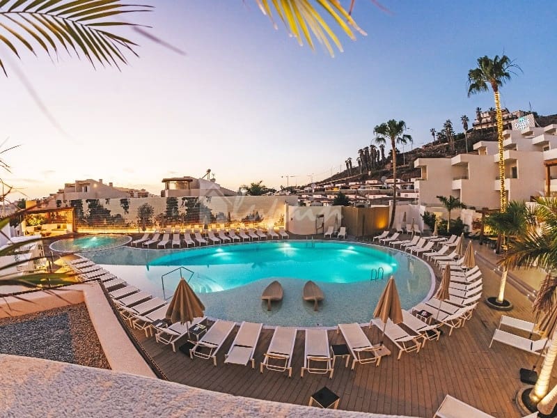 1 Zimmer Penthouse zu verkaufen in Los Cristianos mit Pool - 225.000 € (Ref: 10001264)