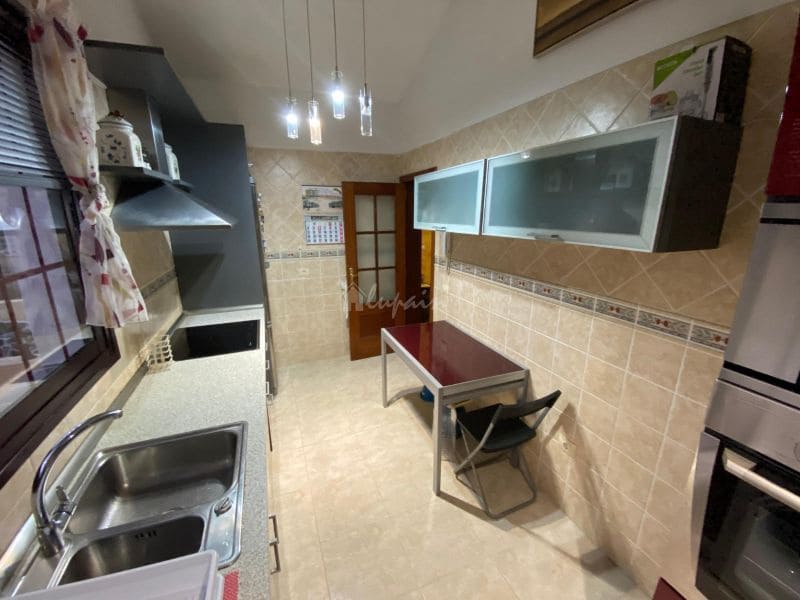 3 chambre Villa/Maison à vendre à Parque de la Reina avec garage - 550 000 € (Ref: 10001265)