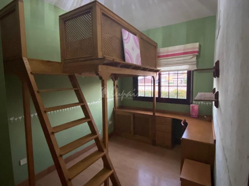 3 chambre Villa/Maison à vendre à Parque de la Reina avec garage - 550 000 € (Ref: 10001265)