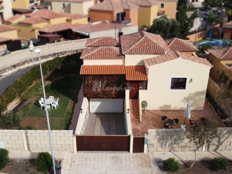3 chambre Villa/Maison à vendre à Parque de la Reina avec garage - 550 000 € (Ref: 10001265)