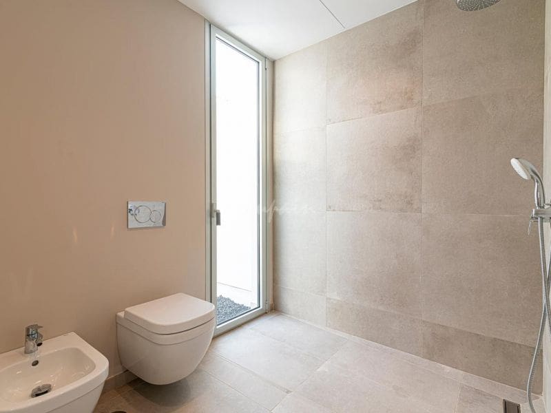4 chambre Villa/Maison à vendre à Callao Salvaje avec piscine garage - 1 250 000 € (Ref: 10001266)