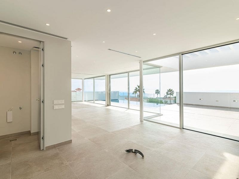 4 chambre Villa/Maison à vendre à Callao Salvaje avec piscine garage - 1 250 000 € (Ref: 10001266)