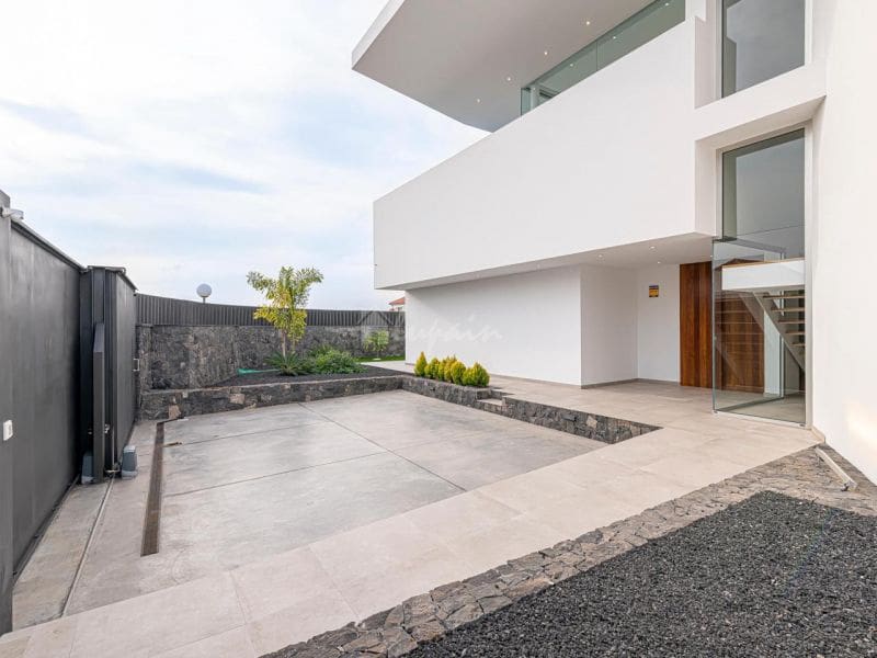 4 chambre Villa/Maison à vendre à Callao Salvaje avec piscine garage - 1 250 000 € (Ref: 10001266)