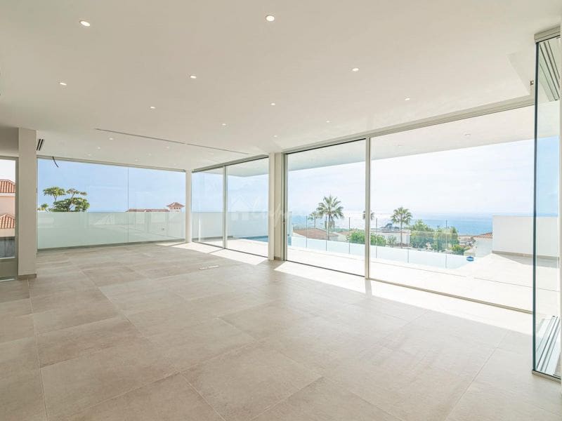4 chambre Villa/Maison à vendre à Callao Salvaje avec piscine garage - 1 250 000 € (Ref: 10001266)