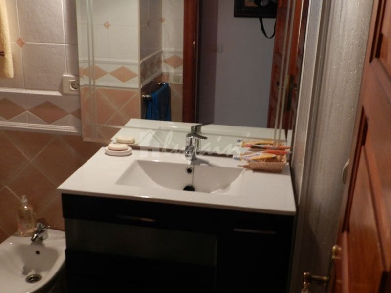 3 soveværelse Lejlighed til salg i Los Cristianos med swimmingpool - € 545.000 (Ref: 10001267)