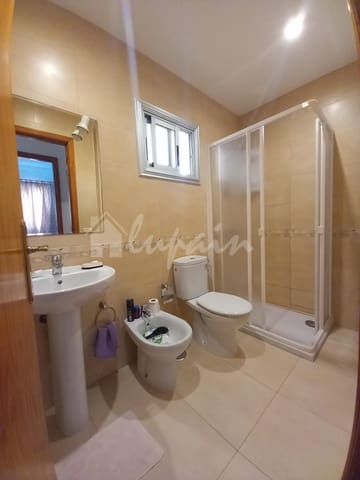 1 chambre Appartement à vendre à Los Cristianos, Arona avec piscine - 270 000 € (Ref: 10033150)