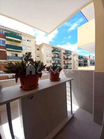 1 chambre Appartement à vendre à Los Cristianos, Arona avec piscine - 270 000 € (Ref: 10033150)