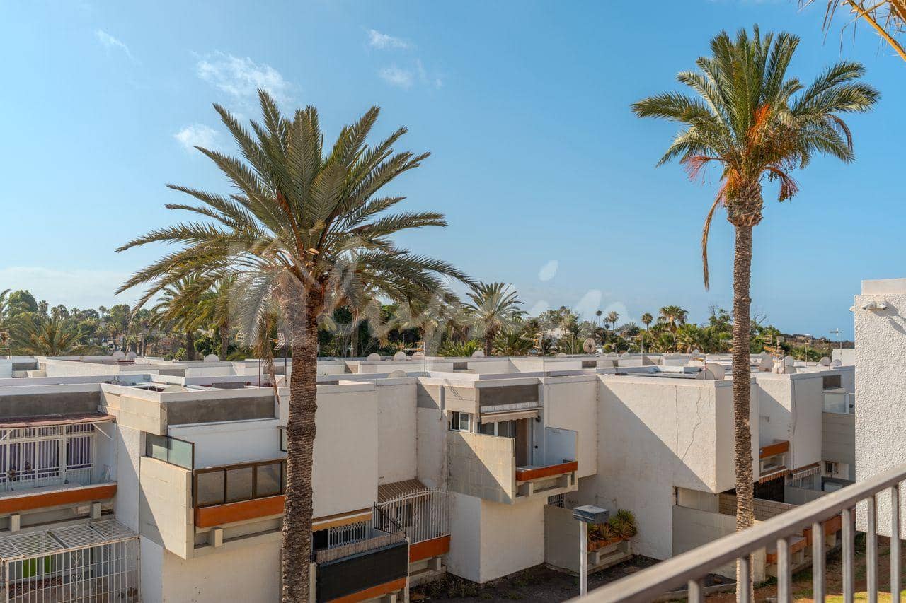 1 bedroom Apartment for sale in Costa del Silencio with pool - € 219,000 (Ref: 10035958)