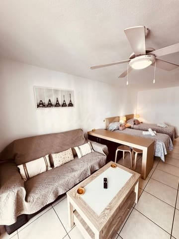Studio till salu i Los Cristianos, Arona med pool - 219 000 € (Ref: 10057562)
