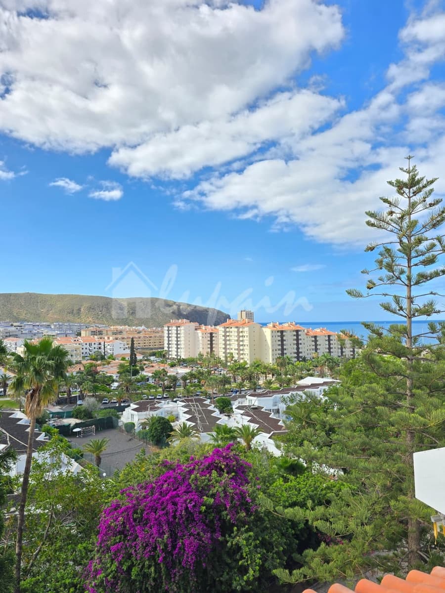 2 sypialnia Apartament na sprzedaż w Los Cristianos z basenem - 395 000 € (Ref: 10060881)