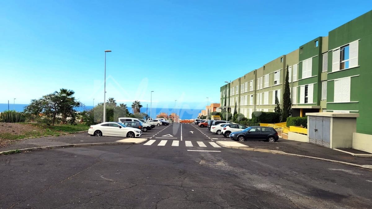3 sypialnia Dom na sprzedaż w Costa Adeje z garażem - 480 000 € (Ref: 10079903)