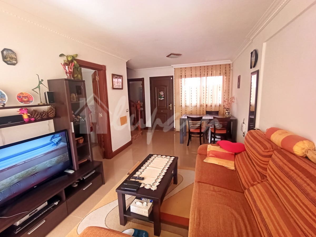 3 sypialnia Dom na sprzedaż w Costa Adeje z garażem - 480 000 € (Ref: 10079903)
