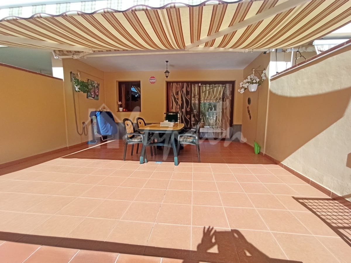3 sypialnia Dom na sprzedaż w Costa Adeje z garażem - 480 000 € (Ref: 10079903)