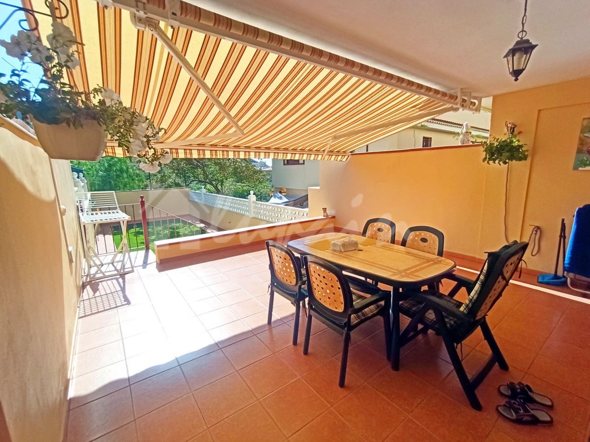3 sypialnia Dom na sprzedaż w Costa Adeje z garażem - 480 000 € (Ref: 10079903)