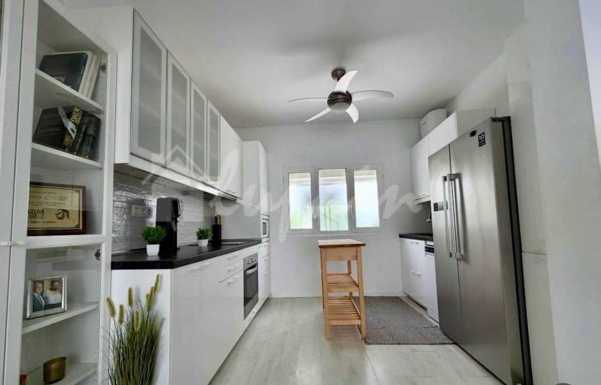 2 Zimmer Apartment zu verkaufen in Costa del Silencio mit Pool - 249.000 € (Ref: 10088604)