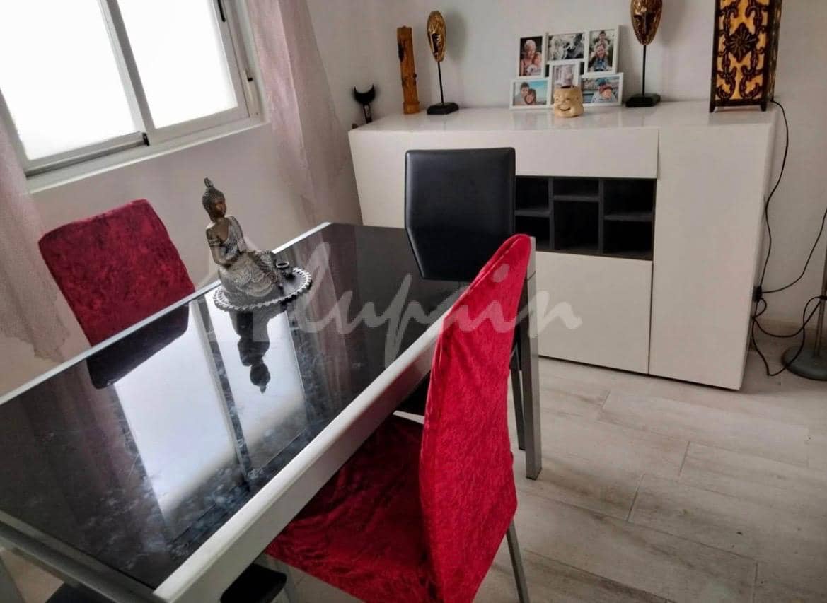 2 Zimmer Apartment zu verkaufen in Costa del Silencio mit Pool - 249.000 € (Ref: 10088604)