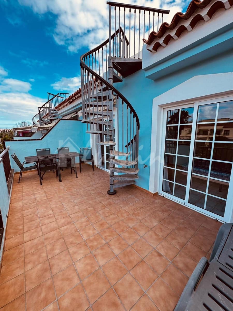 1 quarto Apartamento para venda em Los Cristianos com piscina - 295 000 € (Ref: 10093921)