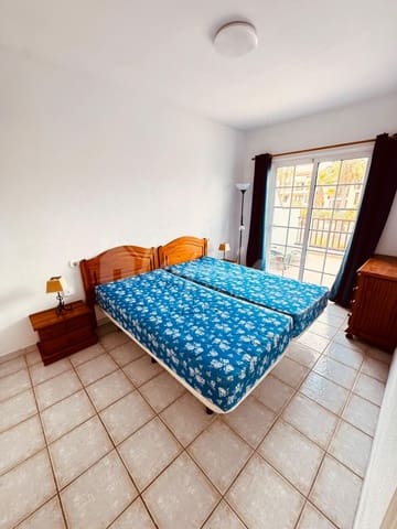1 quarto Apartamento para venda em Los Cristianos, Arona com piscina - 295 000 € (Ref: 10093921)