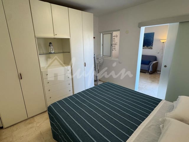 1 sypialnia Apartament na sprzedaż w Costa del Silencio, Arona z basenem - 197 000 € (Ref: 10095638)