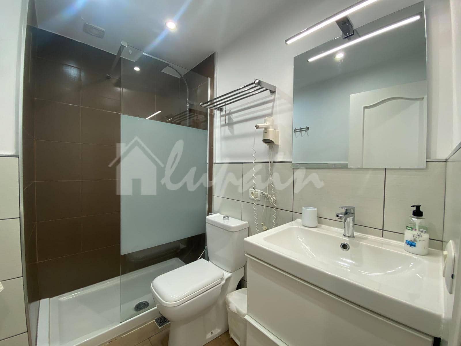 1 quarto Apartamento para venda em Playa de las Americas com piscina - 320 000 € (Ref: 10099129)