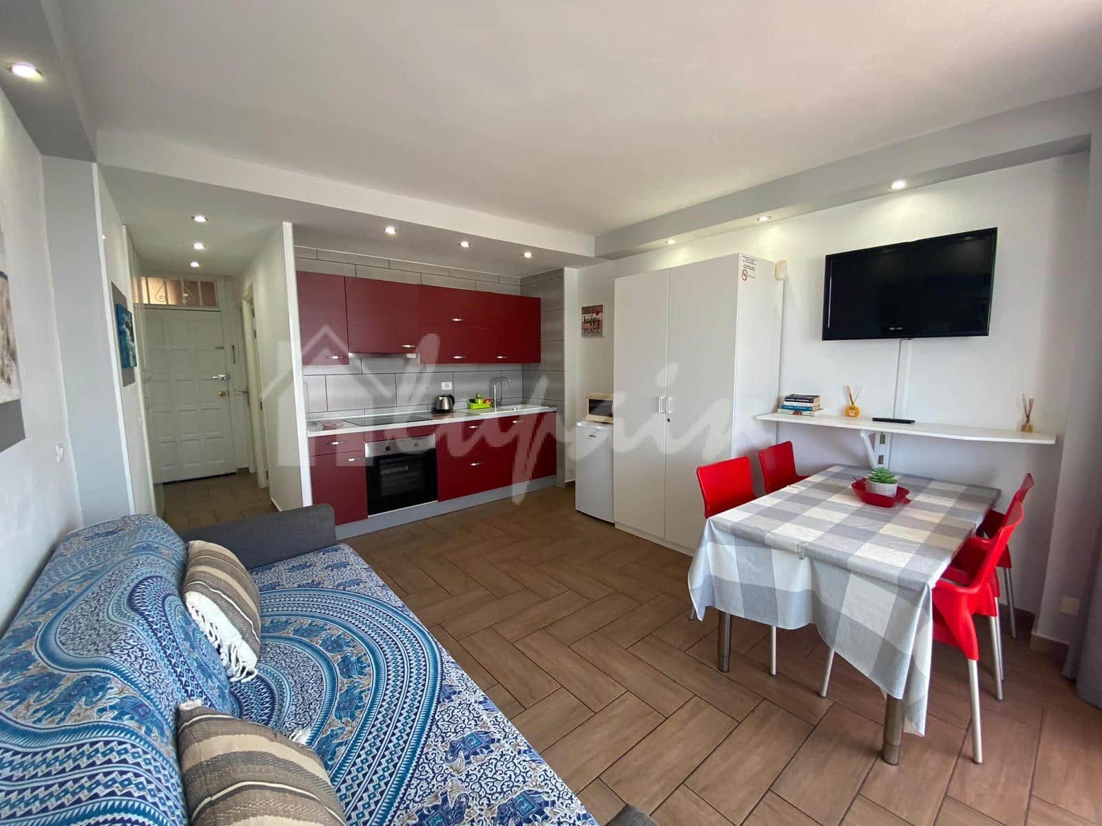 1 quarto Apartamento para venda em Playa de las Americas com piscina - 320 000 € (Ref: 10099129)