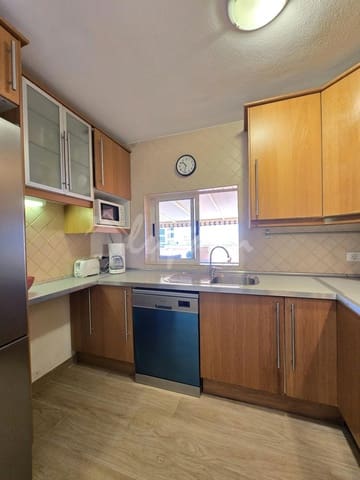 2 quarto Apartamento para venda em Los Cristianos, Arona com piscina - 650 000 € (Ref: 10099130)