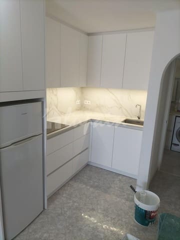 1 sypialnia Apartament na sprzedaż w Playa de las Américas, Adeje z basenem - 289 000 € (Ref: 10118072)