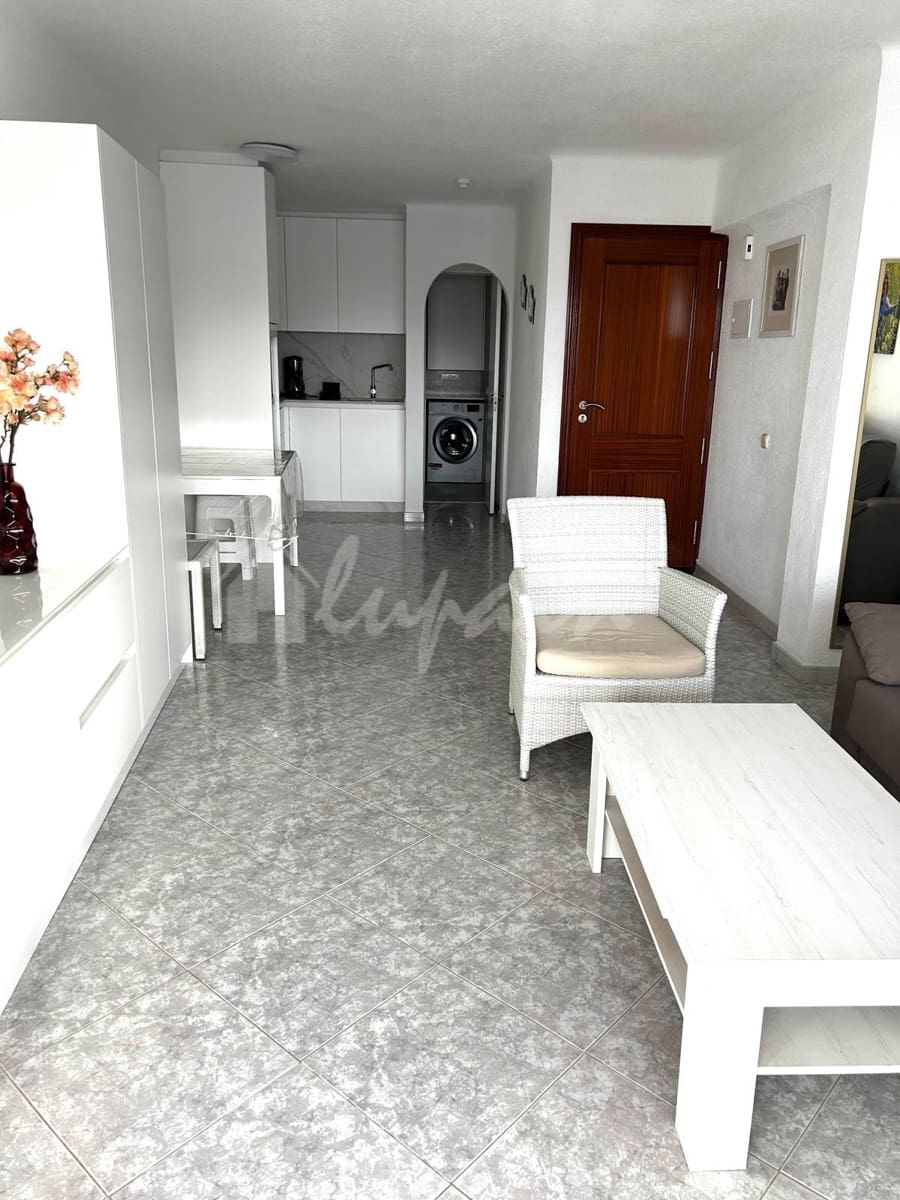 1 bedroom Apartment for sale in Costa Adeje with pool - € 289,000 (Ref: 10118072)