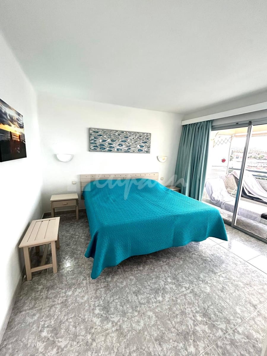 1 bedroom Apartment for sale in Costa Adeje with pool - € 289,000 (Ref: 10118072)