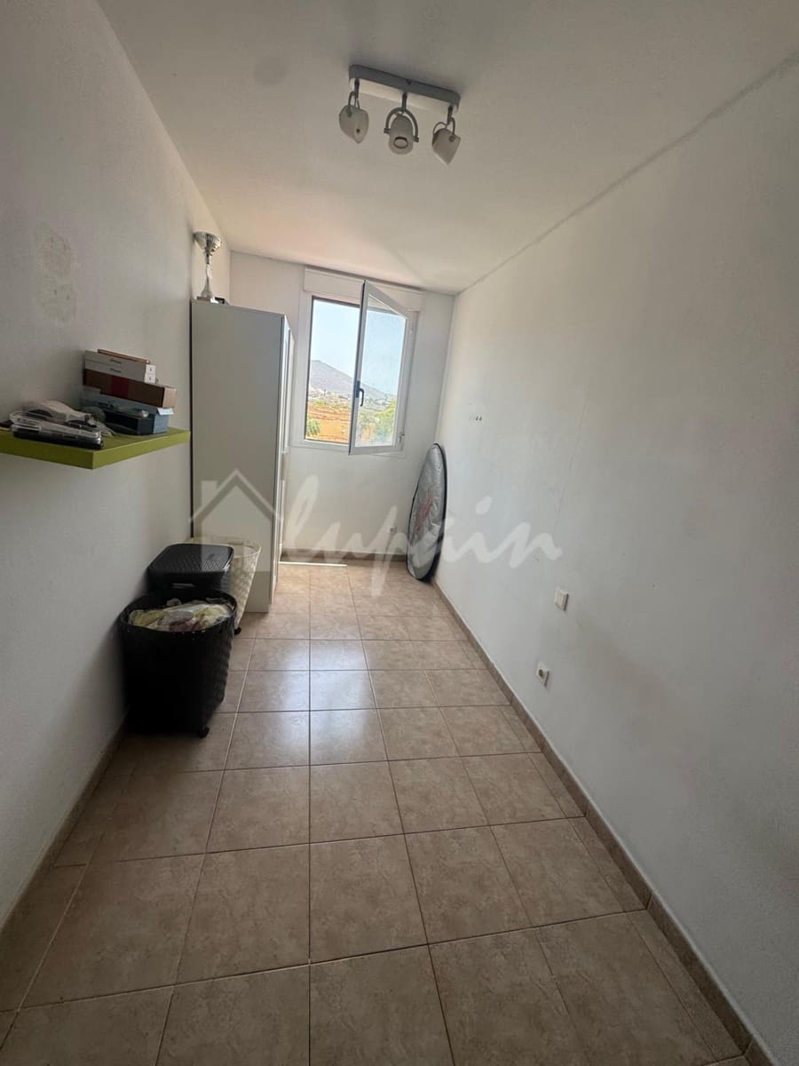 3 bedroom Apartment for sale in Cabo Blanco with garage - € 229,000 (Ref: 10156777)