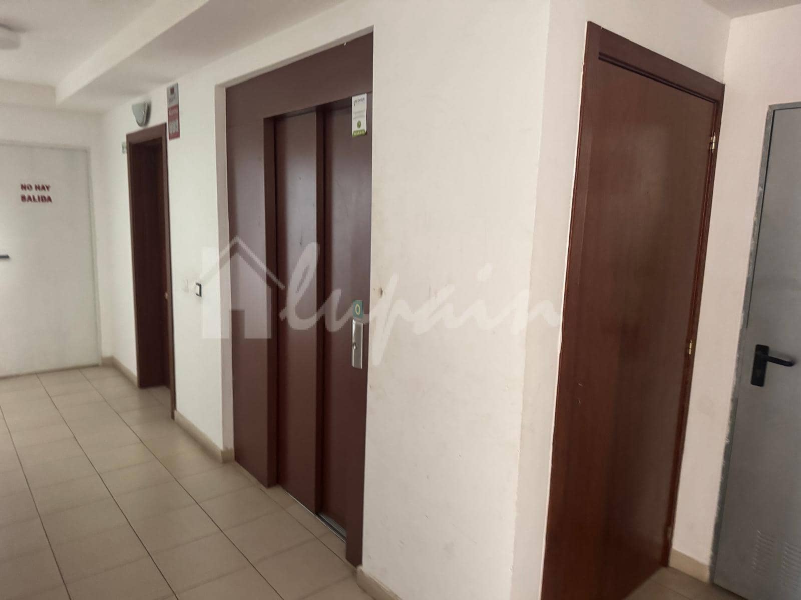 3 bedroom Apartment for sale in Cabo Blanco with garage - € 229,000 (Ref: 10156777)
