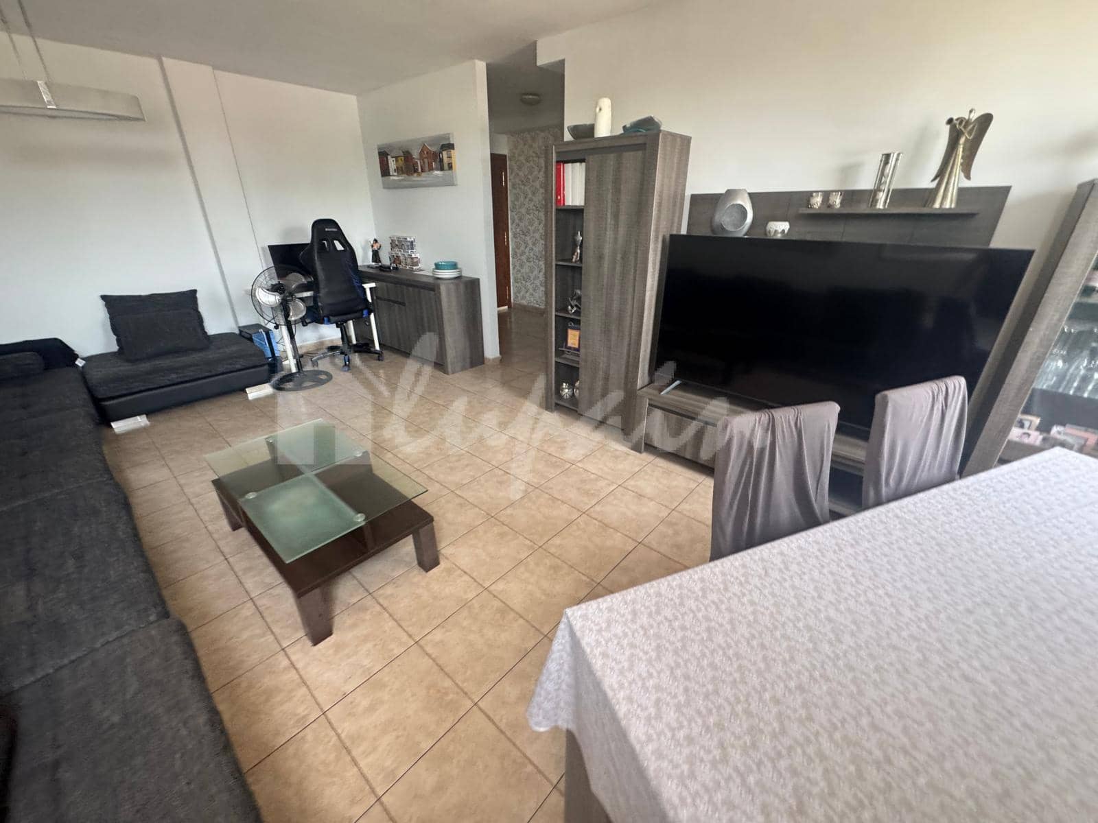 3 bedroom Apartment for sale in Cabo Blanco with garage - € 229,000 (Ref: 10156777)