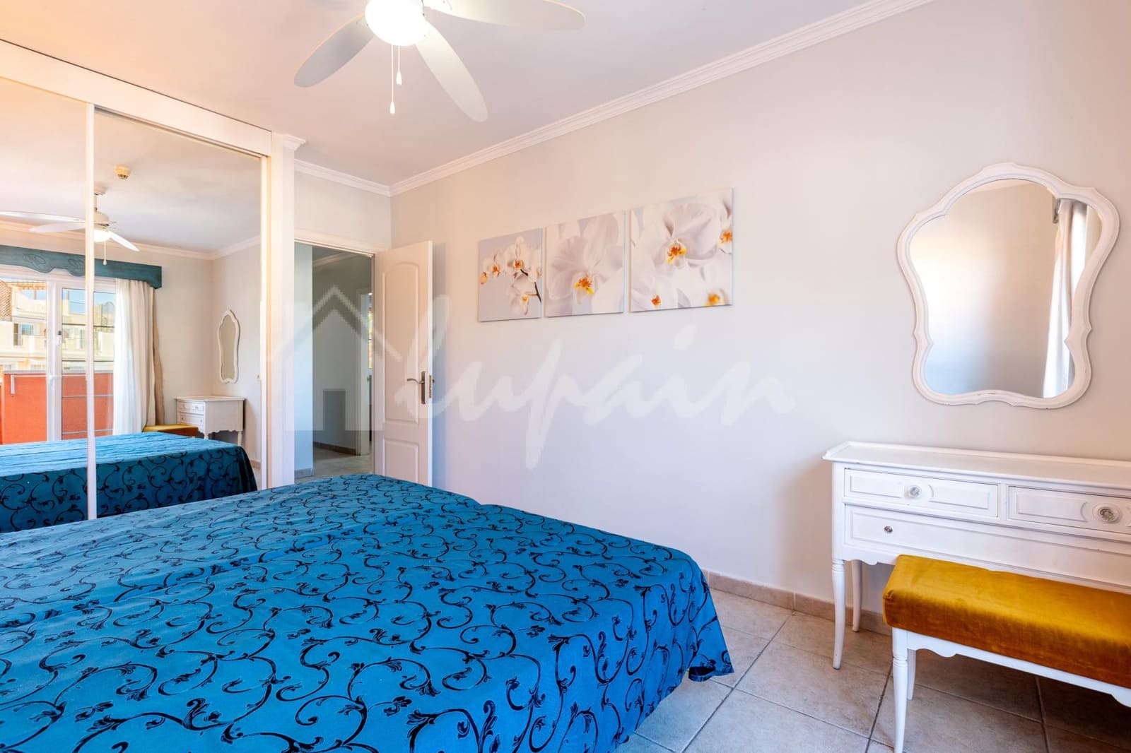 1 quarto Apartamento para venda em Los Cristianos com piscina - 285 000 € (Ref: 10156778)