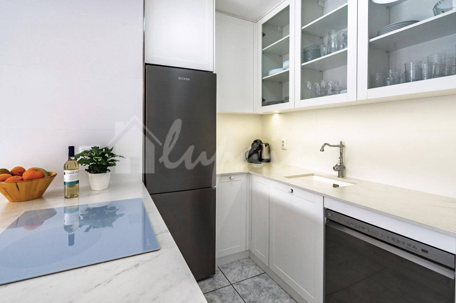 2 sovrum Lägenhet till salu i Los Cristianos med pool - 429 000 € (Ref: 10158532)