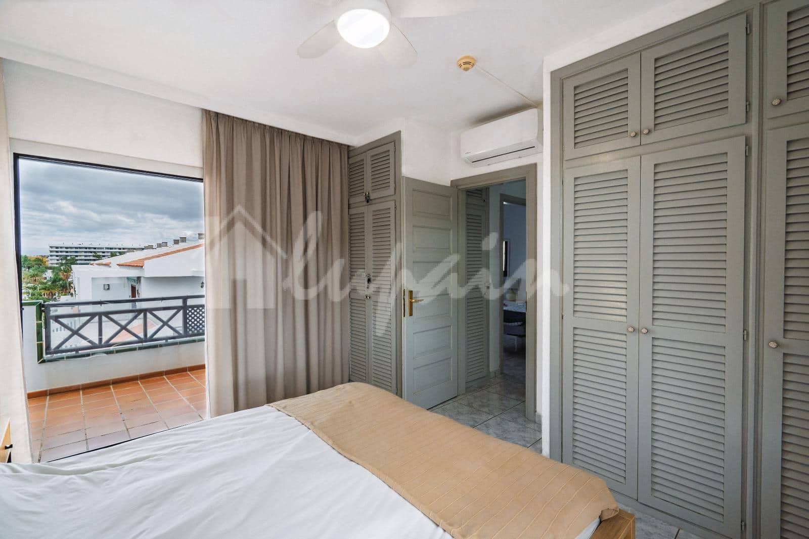 2 sovrum Lägenhet till salu i Los Cristianos med pool - 429 000 € (Ref: 10158532)