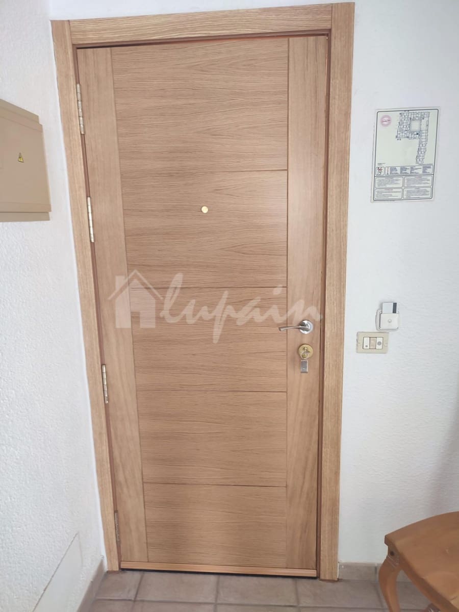 1 quarto Apartamento para venda em Los Cristianos com piscina - 265 000 € (Ref: 10158533)