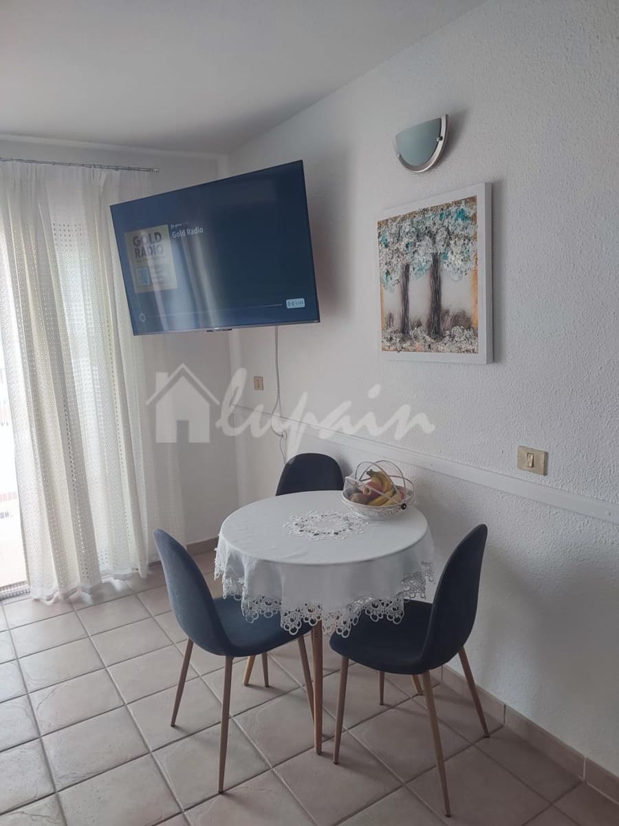 1 quarto Apartamento para venda em Los Cristianos com piscina - 265 000 € (Ref: 10158533)