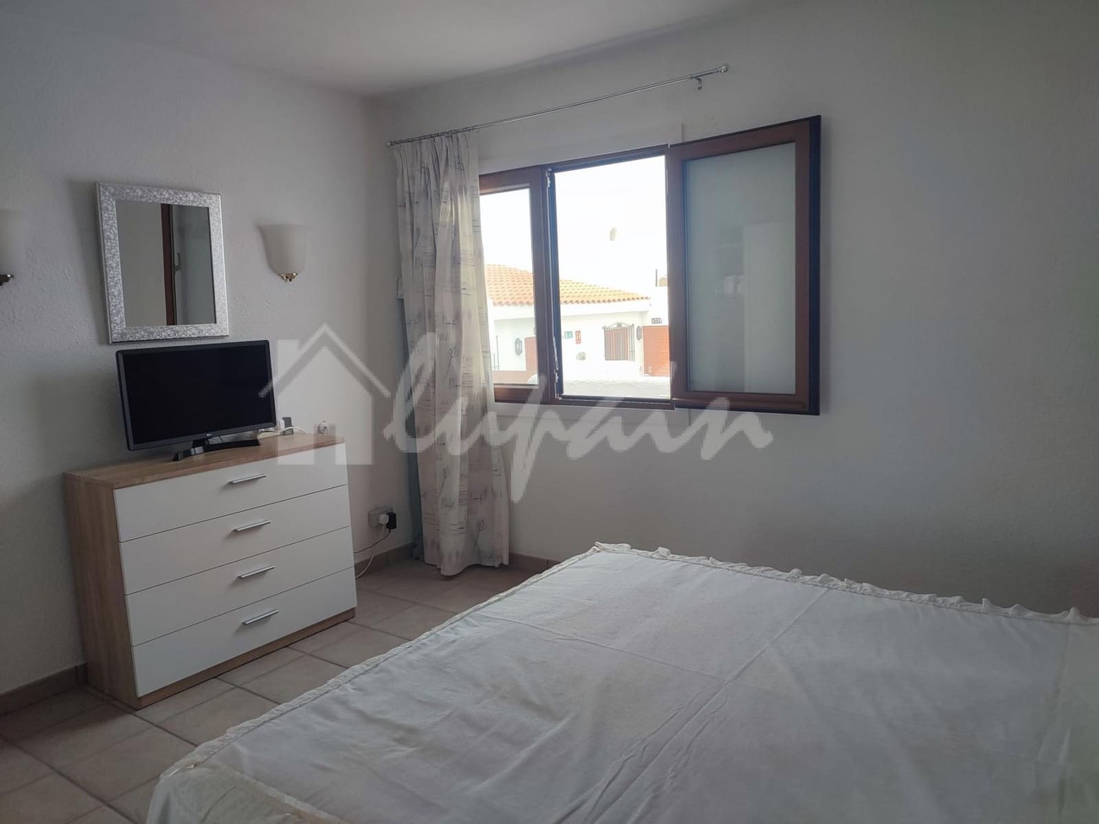 1 quarto Apartamento para venda em Los Cristianos com piscina - 265 000 € (Ref: 10158533)