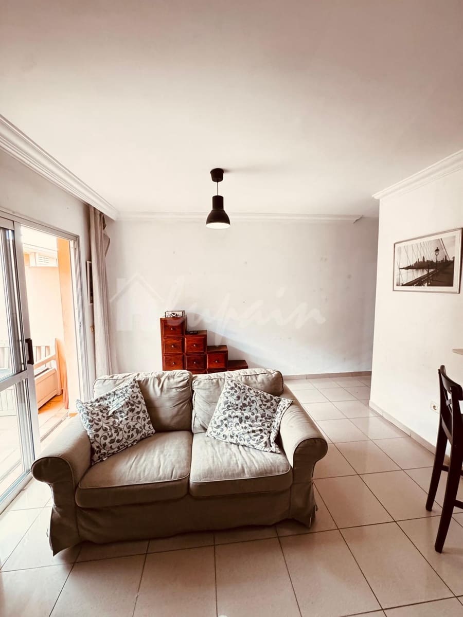 1 bedroom Apartment for sale in Los Cristianos with pool garage - € 275,100 (Ref: 10158534)