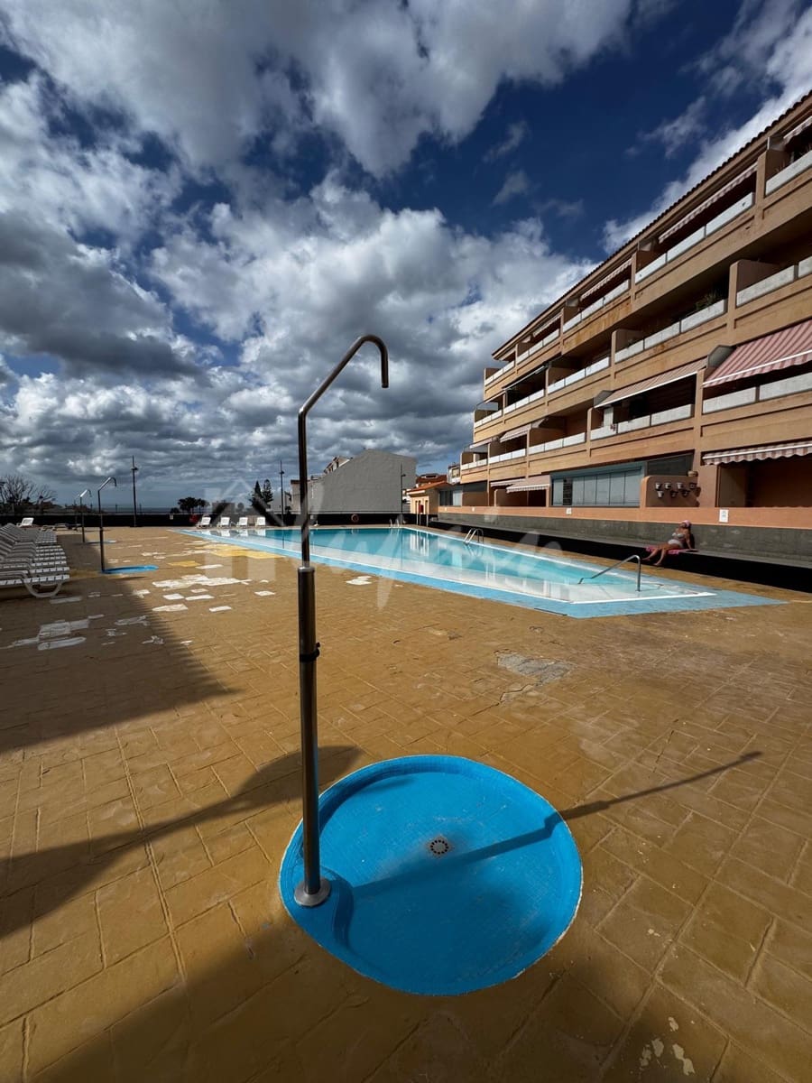1 bedroom Apartment for sale in Los Cristianos with pool garage - € 275,100 (Ref: 10158534)