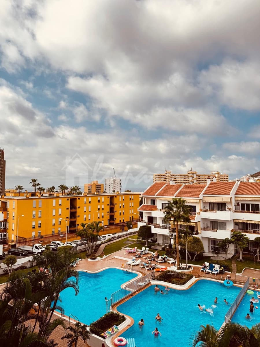 2 soveværelse Penthouse til salg i Los Cristianos med swimmingpool - € 425.000 (Ref: 10183844)