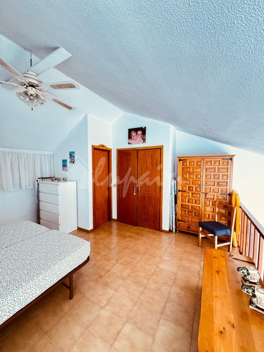 2 soveværelse Penthouse til salg i Los Cristianos med swimmingpool - € 425.000 (Ref: 10183844)